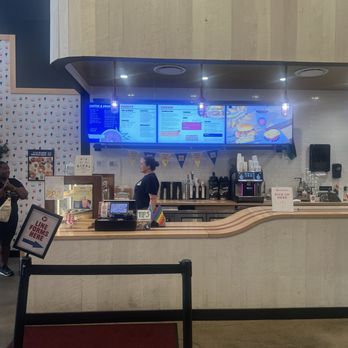 Federal Donuts & Chicken - Chicken Shop Near Me - Philadelphia, Pennsylvania