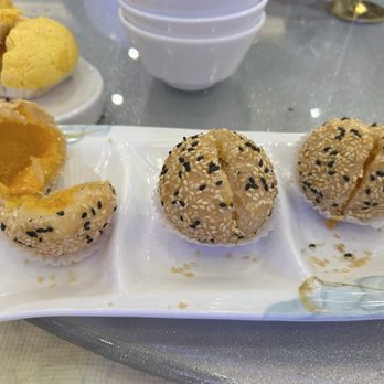HL Peninsula - 4007. Fried Egg Yolk Lava Ball with Almond - Dim Sum Near Me - Castro Valley, California HL Peninsula - 4007. Fried Egg Yolk Lava Ball with Almond - Dim Sum Near Me - Castro Valley, California