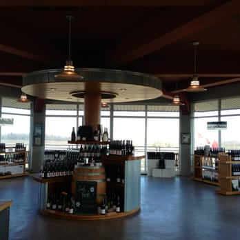 Flat Rock Cellars - Wineries Near Me - Jordan, Ontario
