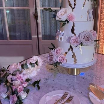 JennyWenny Cakes - wedding cake - Custom Cakes Near Me - San Diego, California JennyWenny Cakes - wedding cake - Custom Cakes Near Me - San Diego, California