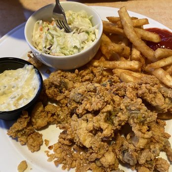 Studio Diner - Fried Clams - American Near Me - San Diego, California Studio Diner - Fried Clams - American Near Me - San Diego, California