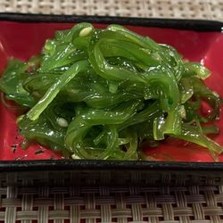Kampai - Free starter :Wakame salad