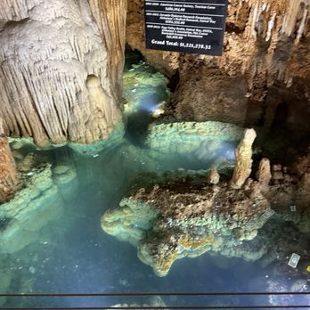 Luray Caverns - Wishing Well Cavern - Museums Near Me - Luray, Virginia Luray Caverns - Wishing Well Cavern - Museums Near Me - Luray, Virginia