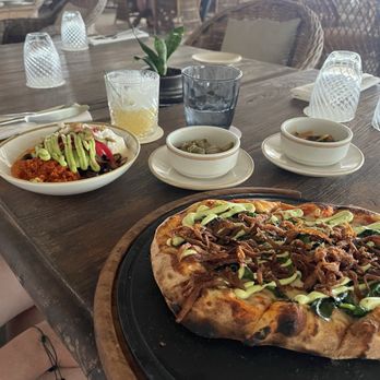 Palmaïa - Lunch at Su Casa (bowl & pizza) - Resorts Near Me - Playa del Carmen, ROO