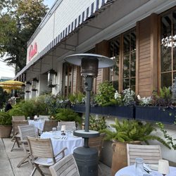 Opal’s Oysters - Outside
