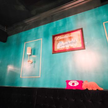 Ten Ten Room - American Near Me - Sacramento, California