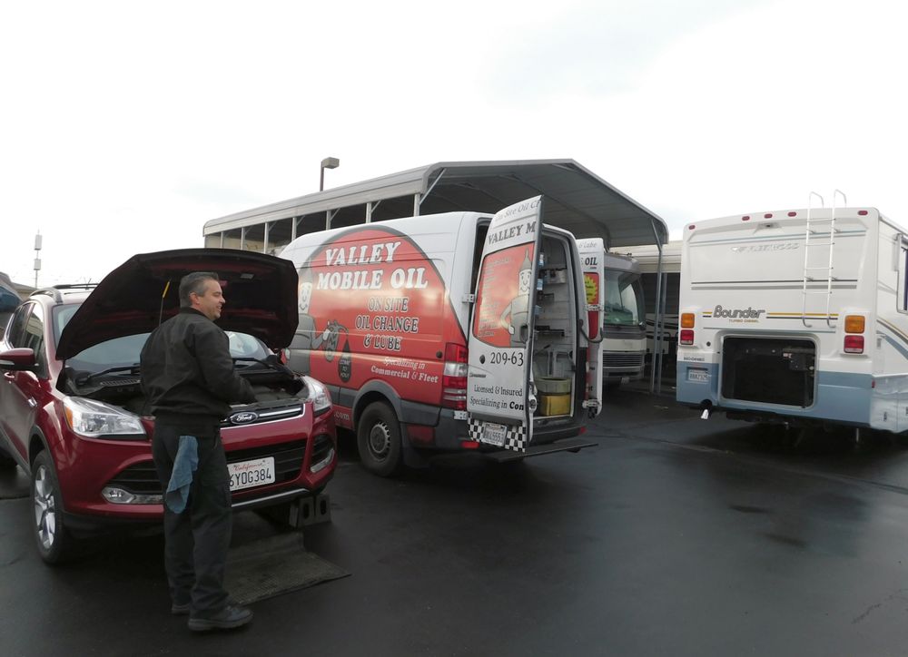 VALLEY MOBILE OIL Updated September 2024 2286 Maryann Dr, Turlock