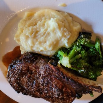TOWN - Steakhouses Near Me - San Carlos, California