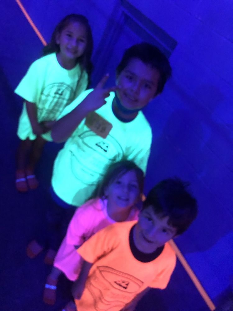 SKY ZONE TRAMPOLINE PARK 88 Photos & 168 Reviews Trampoline Parks