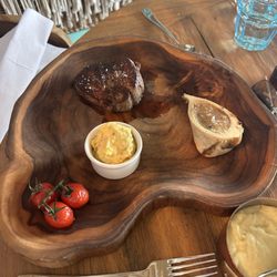 Anjuna Beach Restaurant - Filet and bone marrow