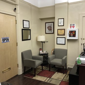 First Response Advantage - Read a fitness magazine while you wait for your class to start. - CPR Classes Near Me - New York, New York