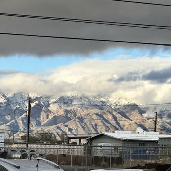 Barrio Brewing - Outside view from the restroom of the mountains - Breweries Near Me - Tucson, Arizona