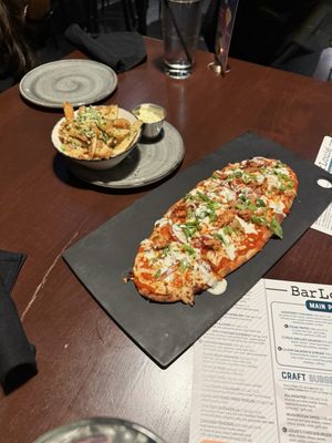 Bar Louie - Naperville by null