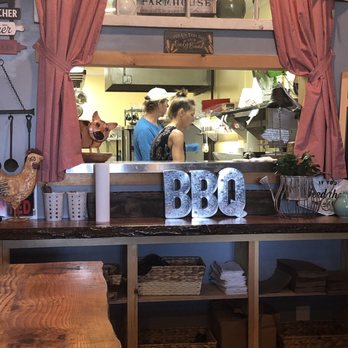Boones Pickins - The amazing cooks - Barbeque Near Me - Andover, Kansas