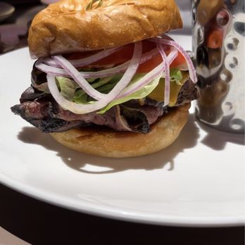 Mai Tai Bar - Royal Smashed Burger - Cocktail Bars Near Me - Honolulu, Hawaii