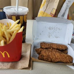 Chicken tenders meal