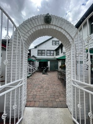 1921 Mount Dora by null