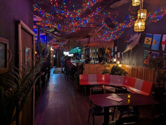 Mutiny Bar by null
