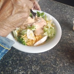 Pizza Hut - Thin pep and mushroom Garden Salad