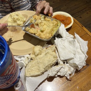 Lamberts Cafe - Pot pie - American Near Me - Sikeston, Missouri