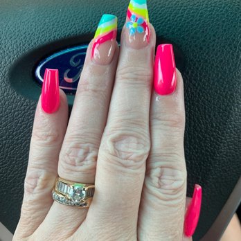 Queen Nails Spa - Love my cute summer nails - Nail Salons Near Me - Spring, Texas Queen Nails Spa - Love my cute summer nails - Nail Salons Near Me - Spring, Texas