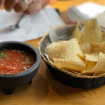 Bollywood Tacos - Chips and Salsa - Tacos Near Me - Chattanooga, Tennessee