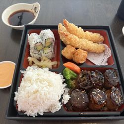 6. Beef Negimaki lunch combo box