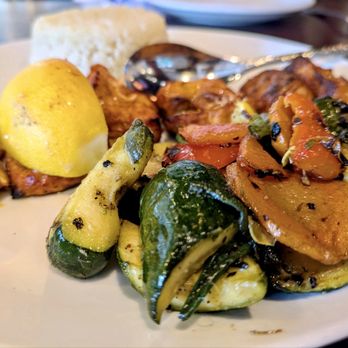 Istanbul Grill & Bar - Grilled vegetables with salmon kebab - Mediterranean Near Me - Fort Worth, Texas Istanbul Grill & Bar - Grilled vegetables with salmon kebab - Mediterranean Near Me - Fort Worth, Texas