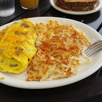 Cafe Amri - Breakfast & Brunch Near Me - Oxnard, California