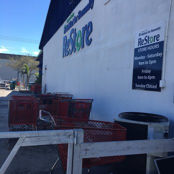 Habitat Restore - Entrance tucked down a long quiet road - Thrift Stores Near Me - Bradenton, Florida Habitat Restore - Entrance tucked down a long quiet road - Thrift Stores Near Me - Bradenton, Florida