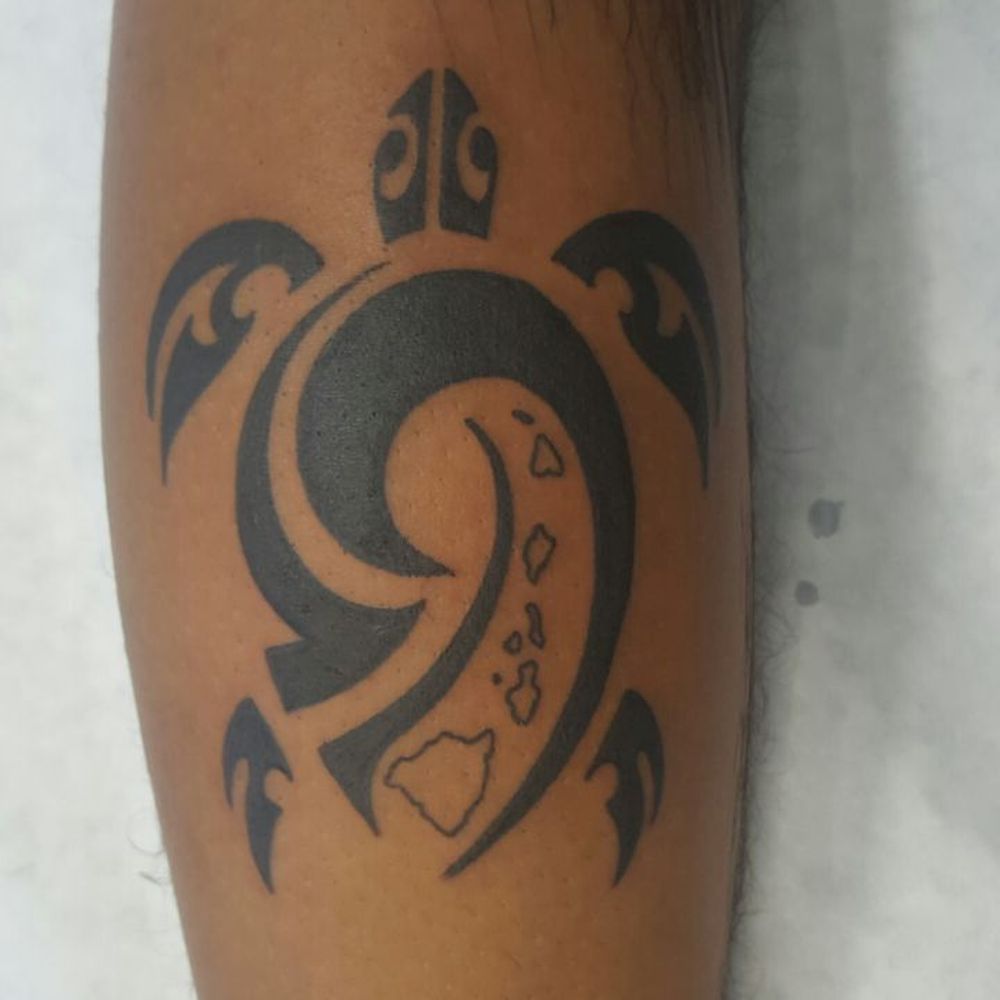 Paia Tattoo Parlor - Tattoo Near Me - Paia, Hawaii Paia Tattoo Parlor - Tattoo Near Me - Paia, Hawaii