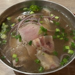 Pho rare ribeye with tendon Pho rare ribeye with tendon