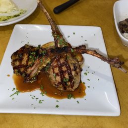 Chuletitas De Cordero / Lamb Chops