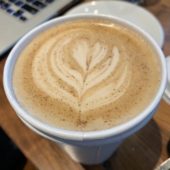 East Pole - Dirty Chai Tea Latte - Coffee Roasteries Near Me - Atlanta, Georgia East Pole - Dirty Chai Tea Latte - Coffee Roasteries Near Me - Atlanta, Georgia