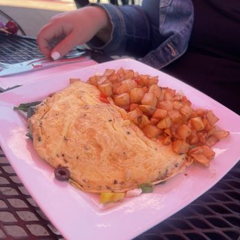 The Pan - The Veggie Omelet - Breakfast & Brunch Near Me - Santa Ana, California The Pan - The Veggie Omelet - Breakfast & Brunch Near Me - Santa Ana, California