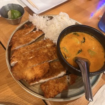 Spicy Sugar Thai - Long Beach - Crisp Chicken with Panang Curry - Thai Near Me - Long Beach, California Spicy Sugar Thai - Long Beach - Crisp Chicken with Panang Curry - Thai Near Me - Long Beach, California