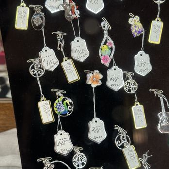 Antiques & Treasures ROCK! - Antiques Near Me - Sparks, Nevada Antiques & Treasures ROCK! - Antiques Near Me - Sparks, Nevada