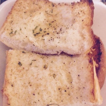 Win-Spuntino - Garlic bread. Meh. - Italian Near Me - Honolulu, Hawaii