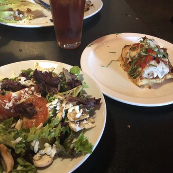 Renee's Tucson - Tossed salad and half tailored tony - Pizza Near Me - Tucson, Arizona Renee's Tucson - Tossed salad and half tailored tony - Pizza Near Me - Tucson, Arizona