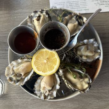 Prospect Gourmand - Morro Bay Oyster CO Brunch - New American Near Me - Beverly Hills, California
