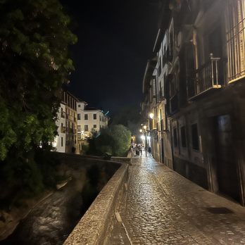 Palacio de Santa Ines - Evening view of main street where hotel is located. - Hotels Near Me - Granada, GR