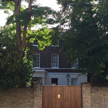 Abbey Road - Sir Paul's home! - Local Flavor Near Me - London, XGL