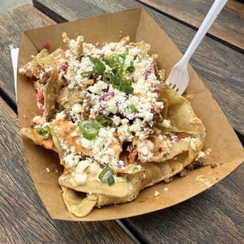 Comal Taco - Nachos with ground beef - Tacos Near Me - Charlotte, North Carolina Comal Taco - Nachos with ground beef - Tacos Near Me - Charlotte, North Carolina