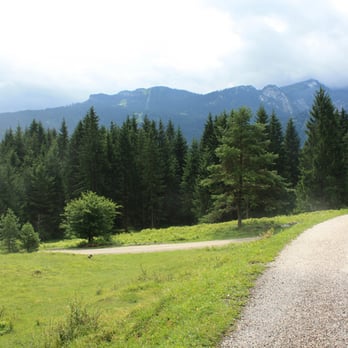 Kramerplateauweg - Hiking Near Me - Garmisch-Partenkirchen, BY