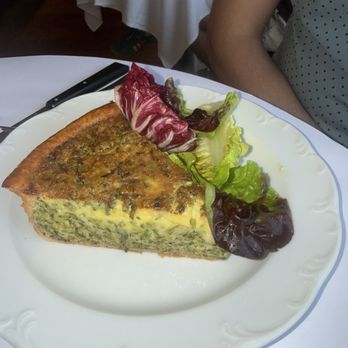 Sailor - Asparagus & spring pea quiche - New American Near Me - Brooklyn, New York Sailor - Asparagus & spring pea quiche - New American Near Me - Brooklyn, New York