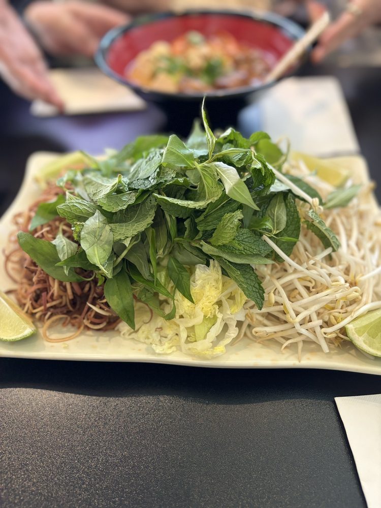 Cafe Mi Quang Image