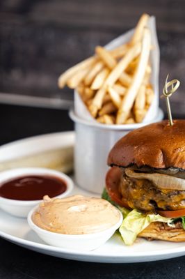 Light Horse Tavern by null