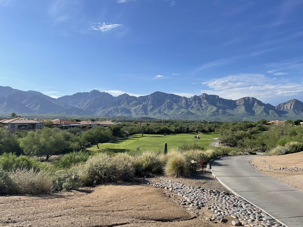 The Views Golf Club at Oro Valley Logo