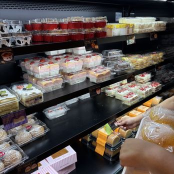 85°C Bakery Cafe - Bakersfield - Bakeries Near Me - Bakersfield, California 85°C Bakery Cafe - Bakersfield - Bakeries Near Me - Bakersfield, California