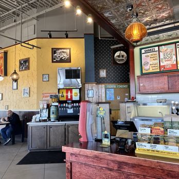 Potbelly - Inside - Fast Food Near Me - Fairfax, Virginia Potbelly - Inside - Fast Food Near Me - Fairfax, Virginia